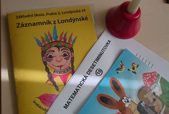 Ilustrační obrázek článku - Hodnocení žáků a víkendové počteníčko