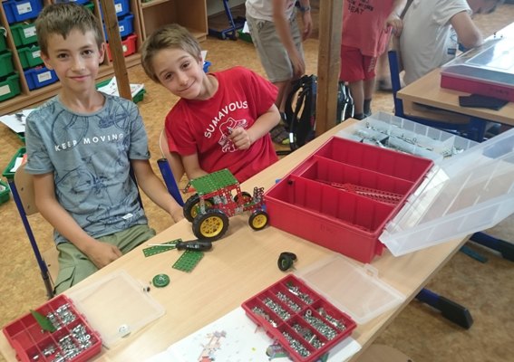 Ilustrační obrázek článku - Naše II.B - červnové fotky aneb jdeme do FINÁLE